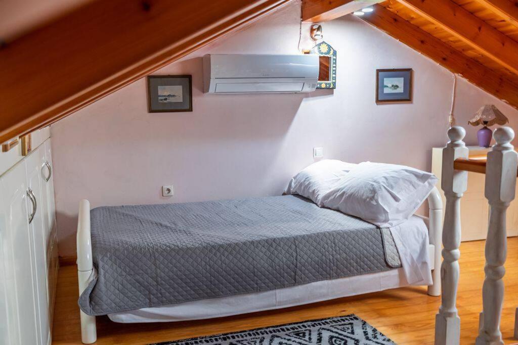 Steffi's Place In Corfu Old Town